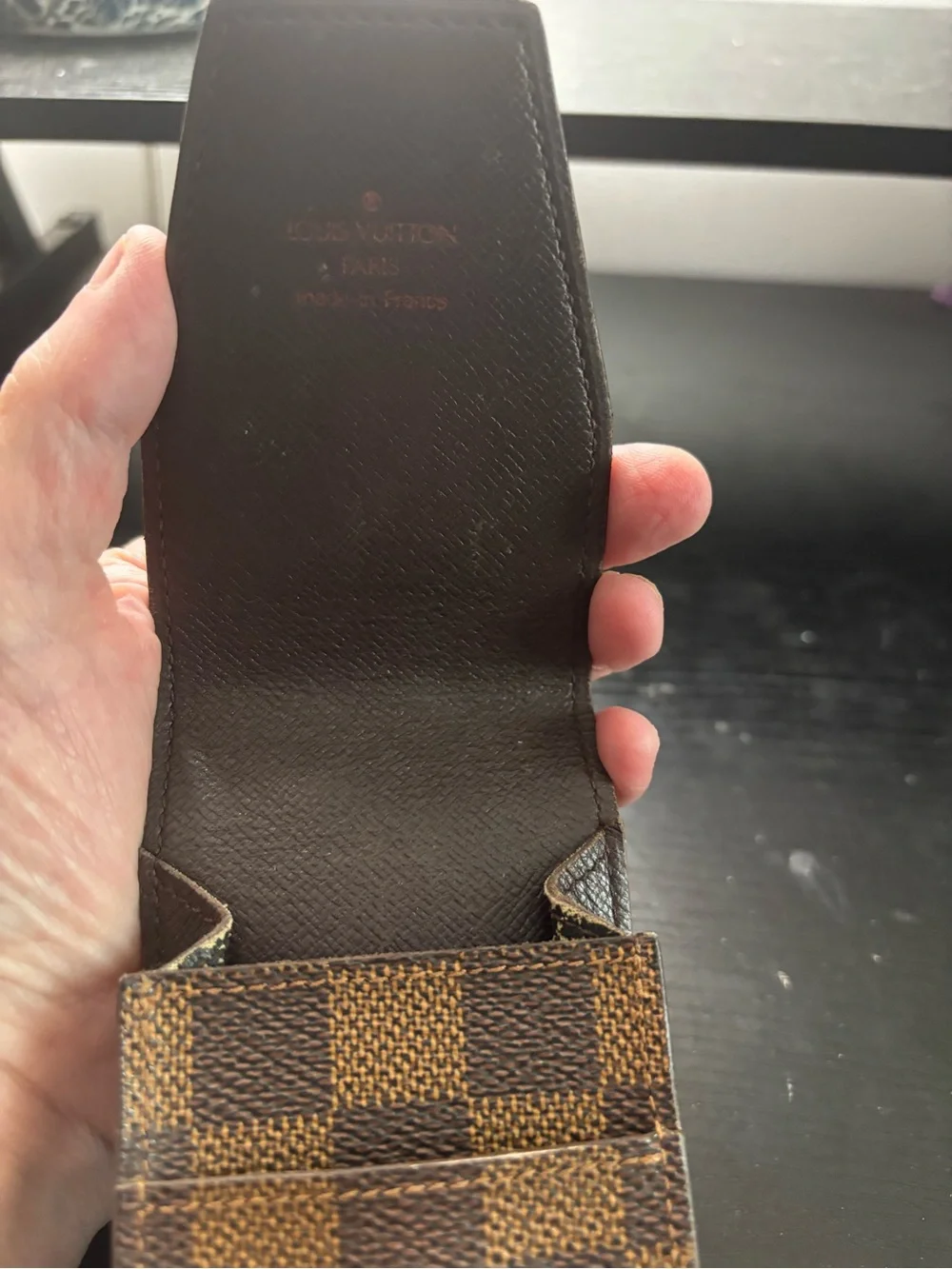 Authentic Louis Vuitton Damier Ébène Étui Cigarette Case– Excellent Condition - Picture 6 of 9